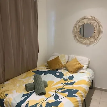 Superbe Proche Palais Et Plages A Pieds Apartamento